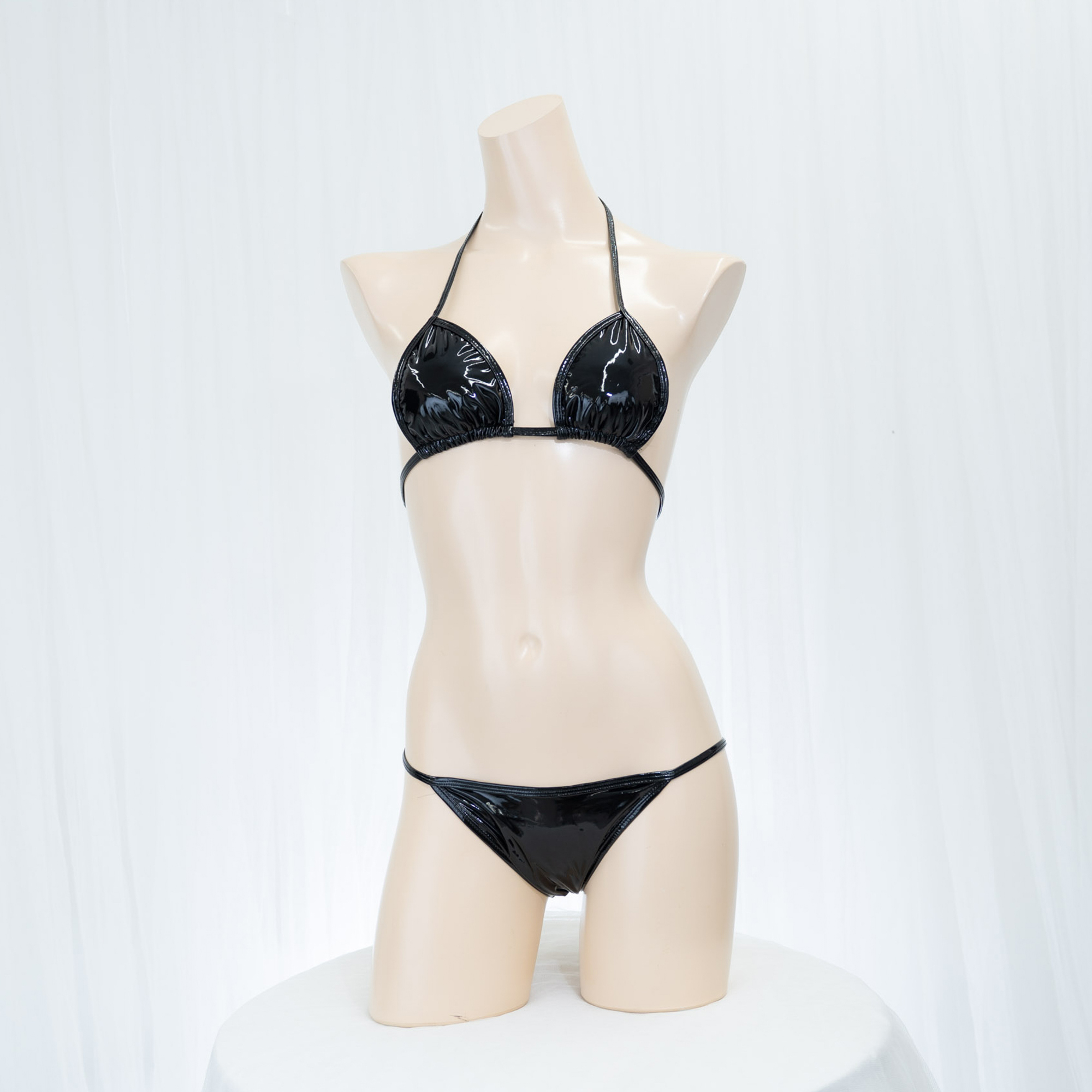 歪萌舎 コスプレ　エナメル踊り子 歪萌舎 コスプレ エナメル踊り子 最終値下】歪萌舎 バニーガール