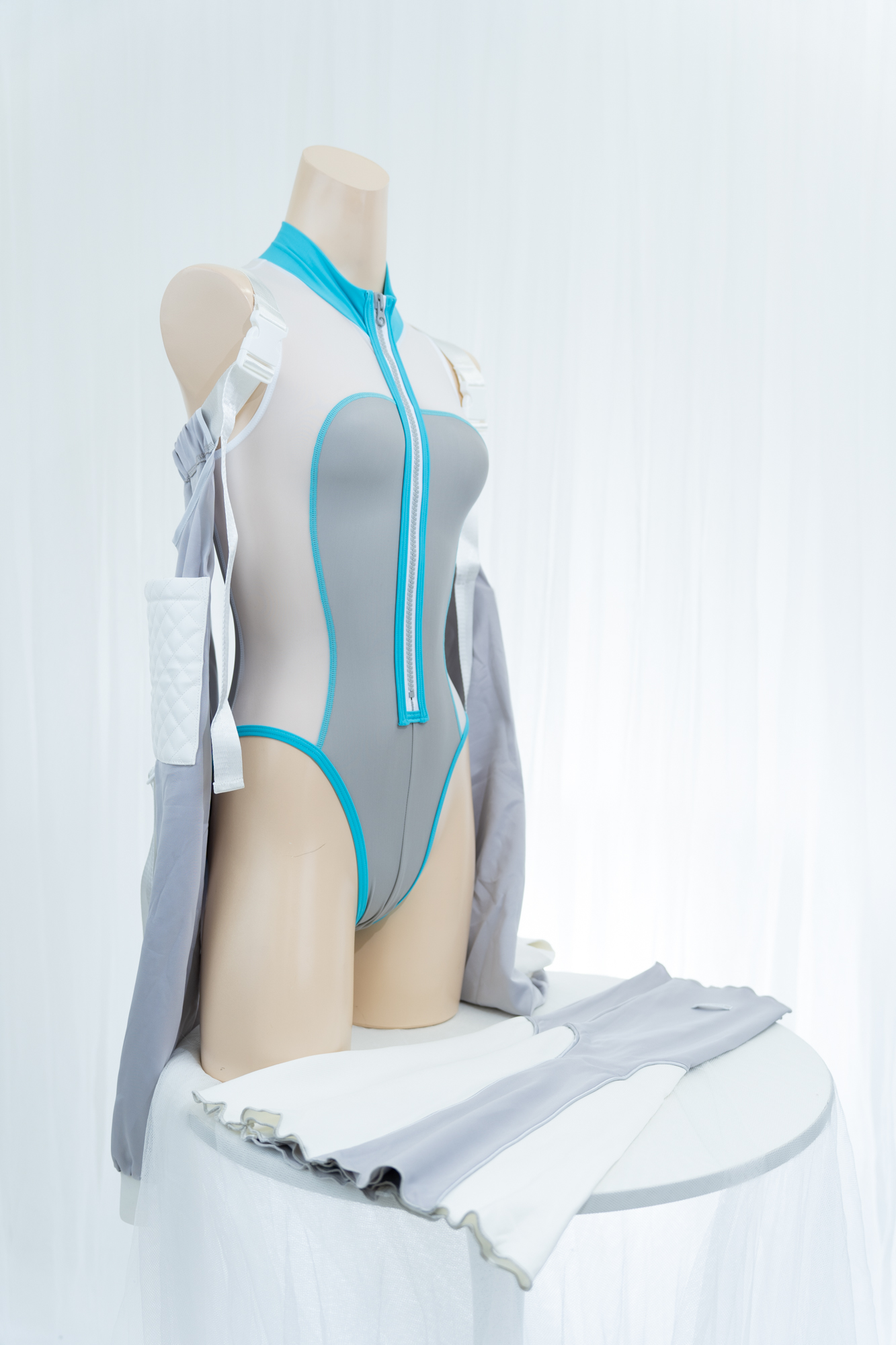 M企画 シャチ水着ぶか袖セット+ニーハイレッグカバー M企画 シャチ水着ぶか袖セット+ニーハイレッグカバー