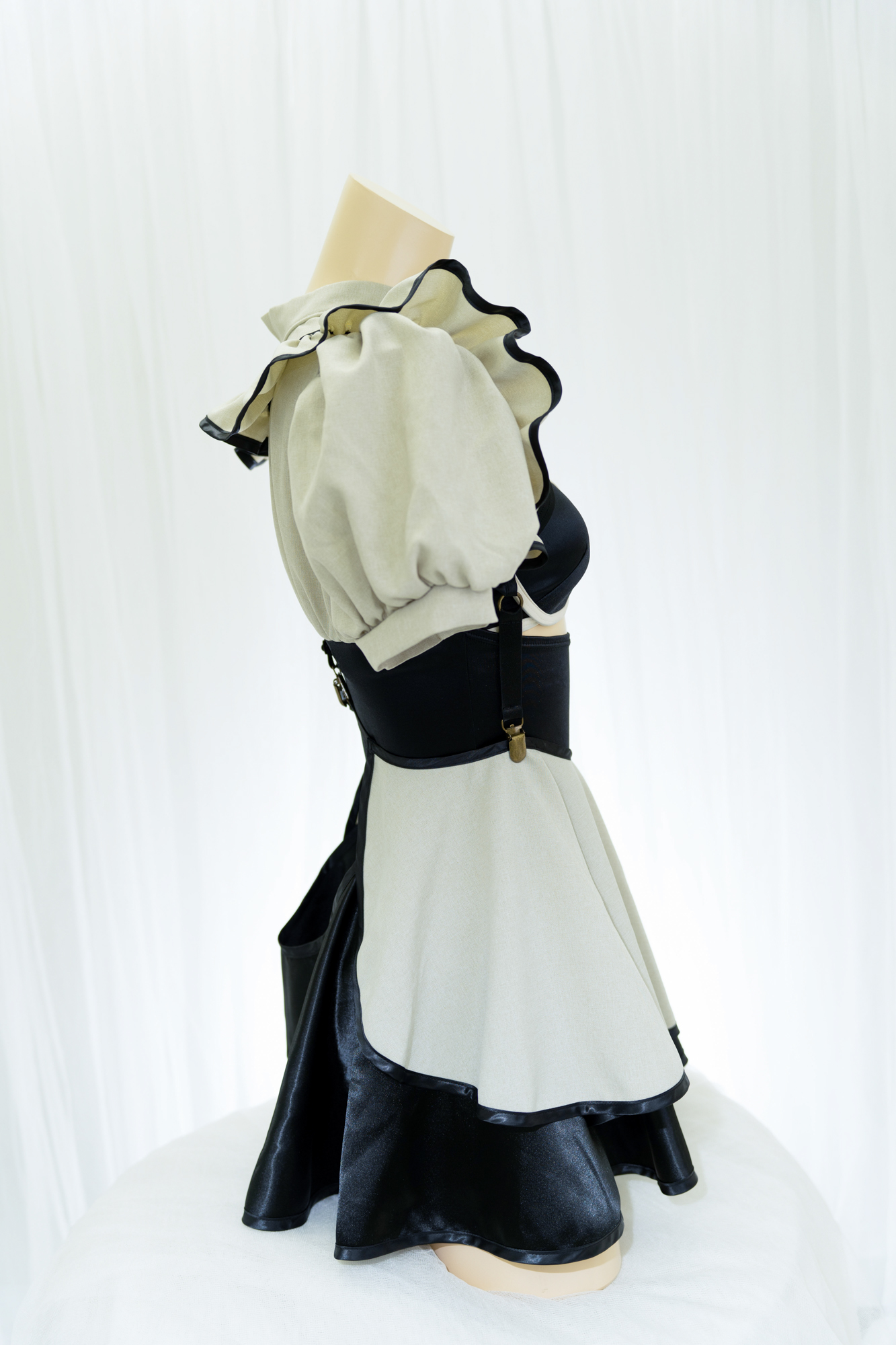 M企画　フェティッシュメイド　ベージュ M企画 EMUPROJECT フェティッシュメイド服7点SET - メルカリ