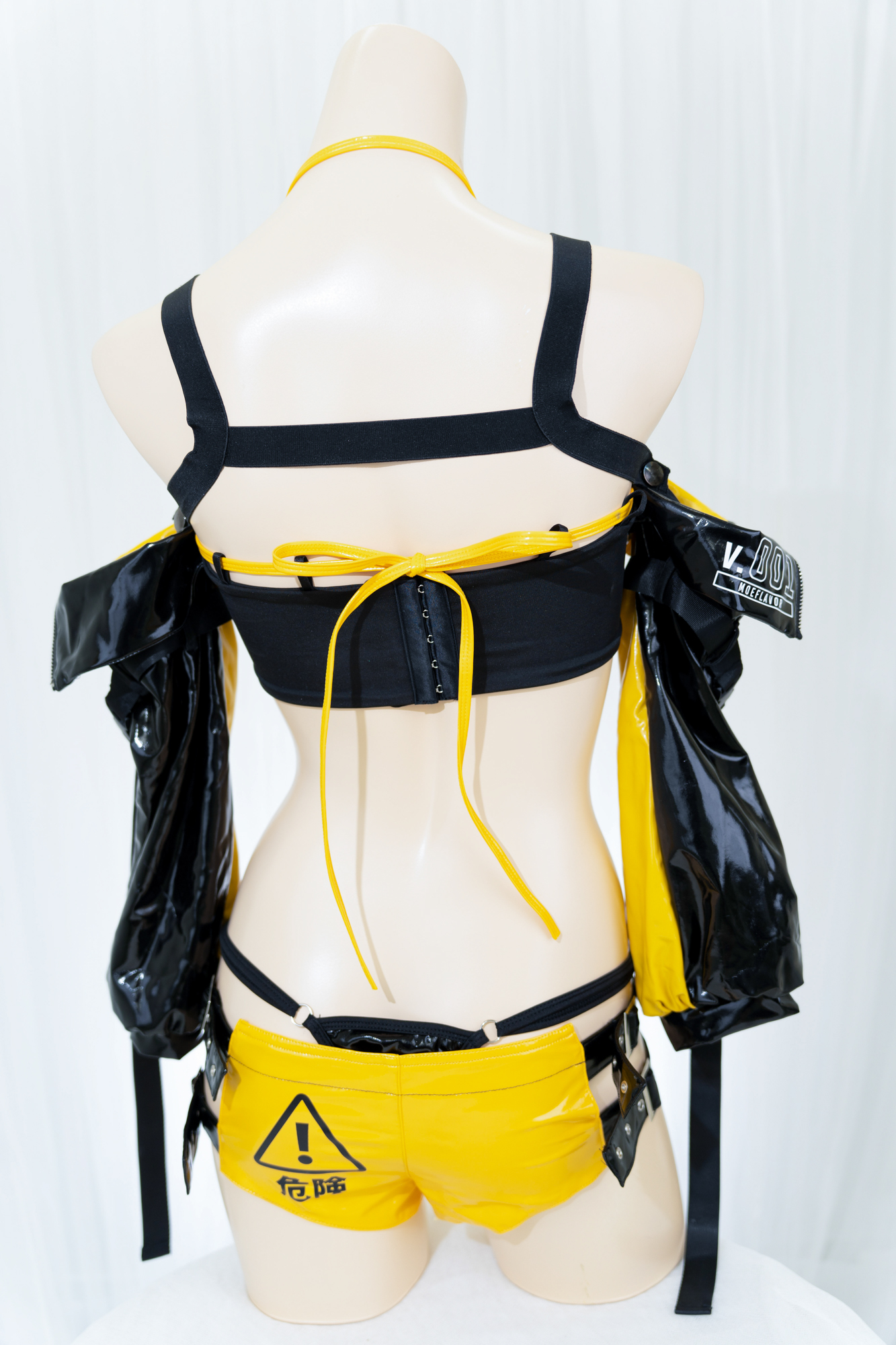 (Suk)【耳、ビキニ付き】MOE FLAVOR サイバーキャット Amazon.co.jp: [MOEFLAVOR] Sexy Kawaii Danger Cyber Cat Bikini