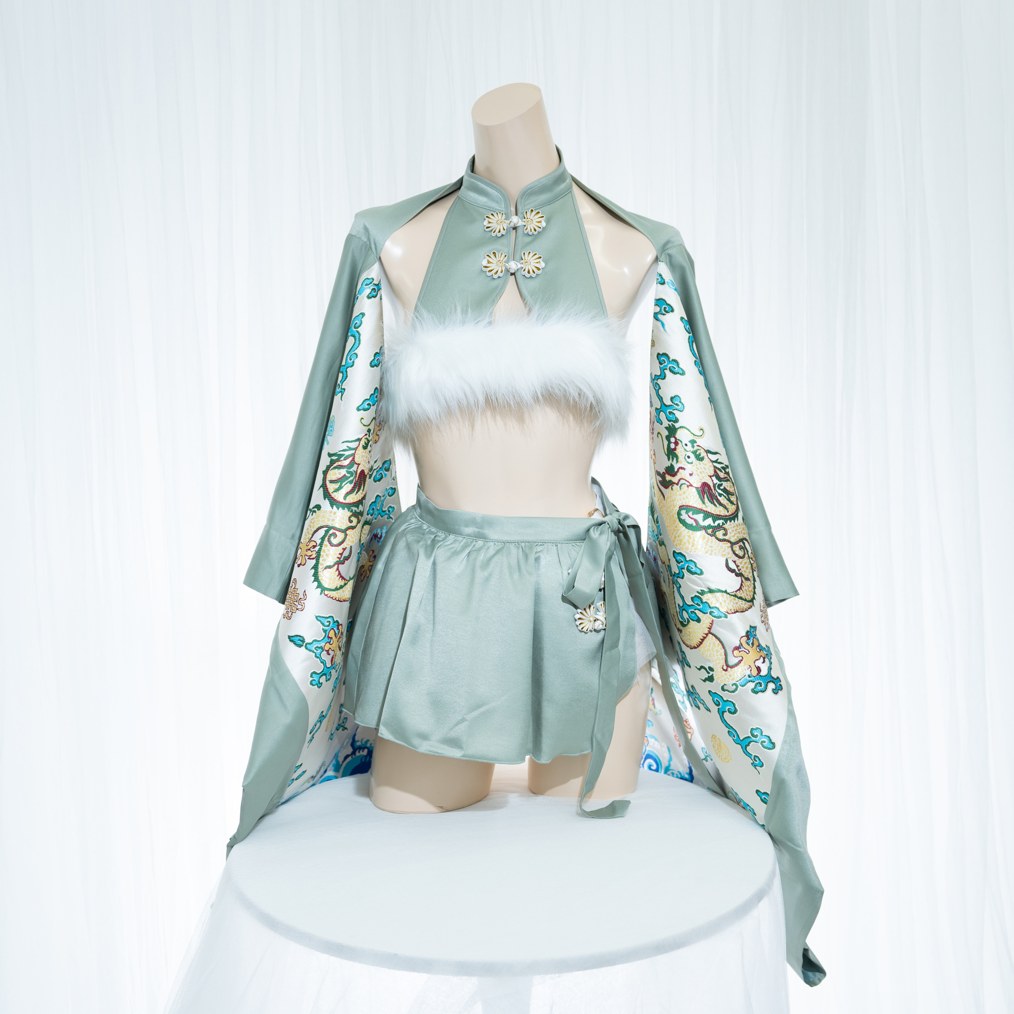 M企画 コスプレ衣装 干支兎セット M企画 コスプレ衣装 干支兎セット M