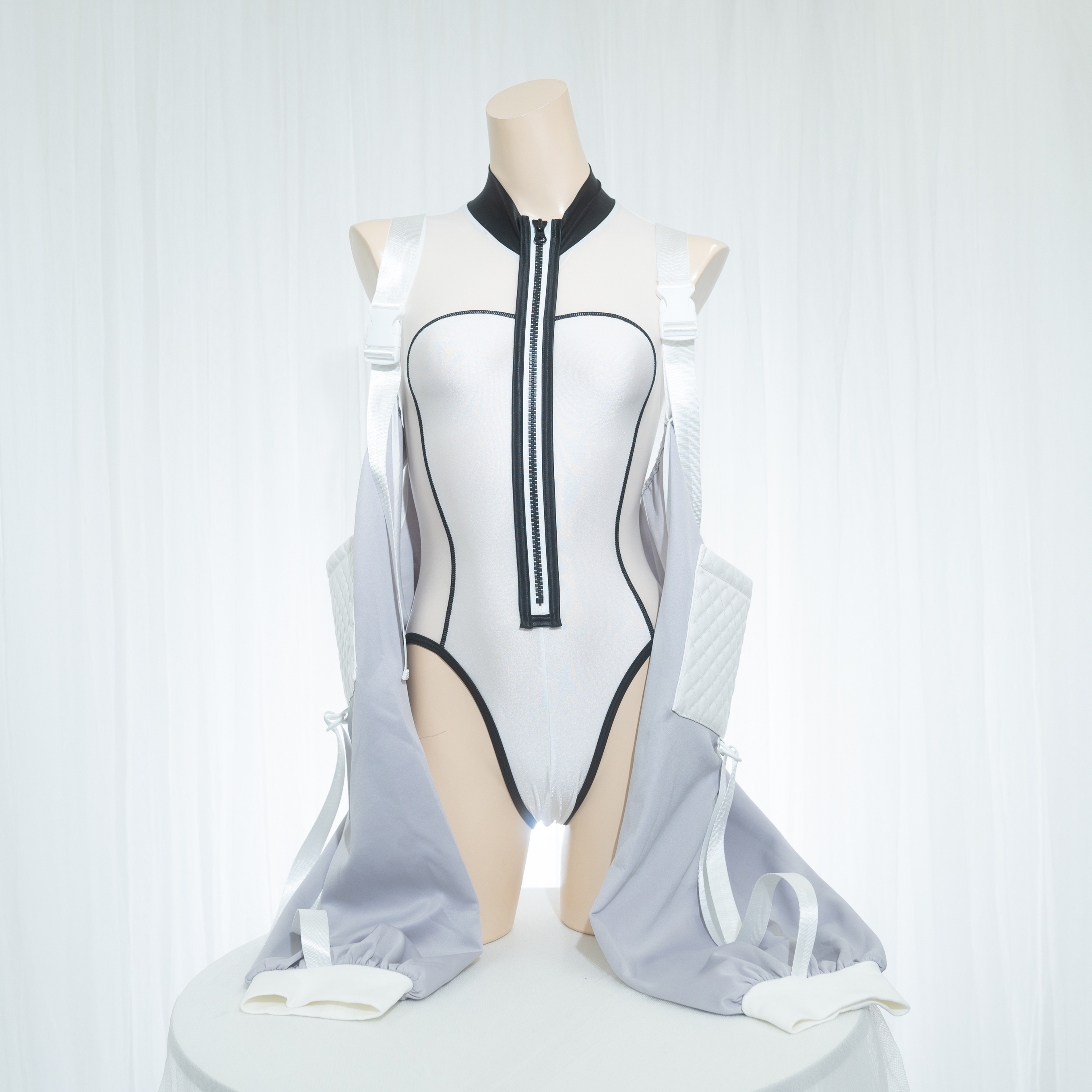 B0072 シロクマ水着 ぶか袖セット/M企画｜NANIKIRU